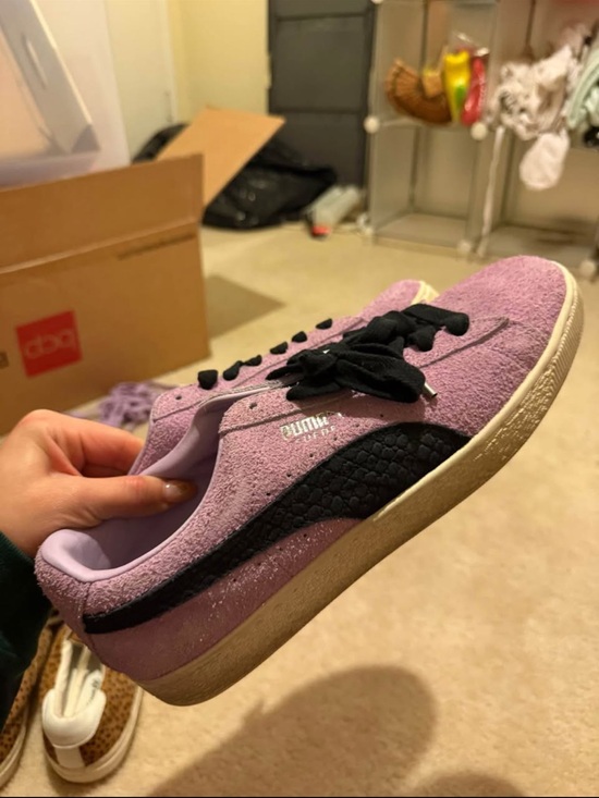 Puma Other - Puma x Diamond Supply in Lavender with Black Stripe